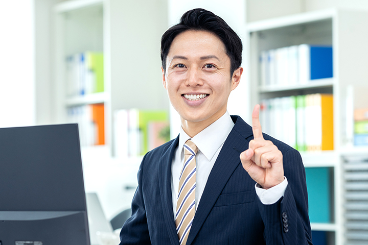 圧倒的なメンテナンス性と多言語対応